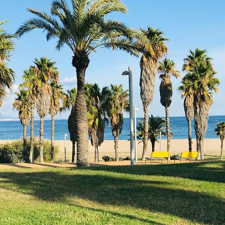 Hotel BoatsBreakfast Yacht Barcelona Sant Adria de Besos Exterior foto