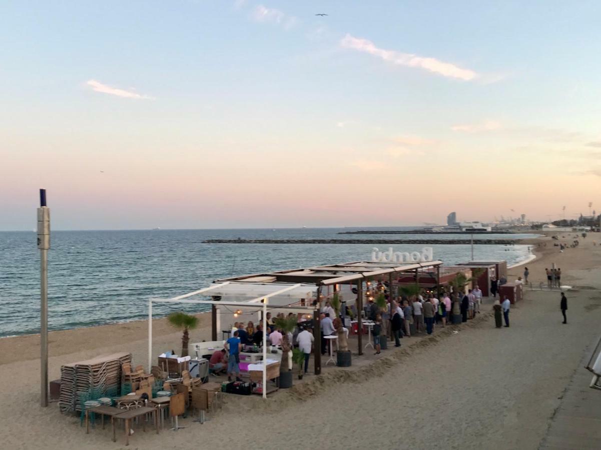 Hotel BoatsBreakfast Yacht Barcelona Sant Adria de Besos Exterior foto