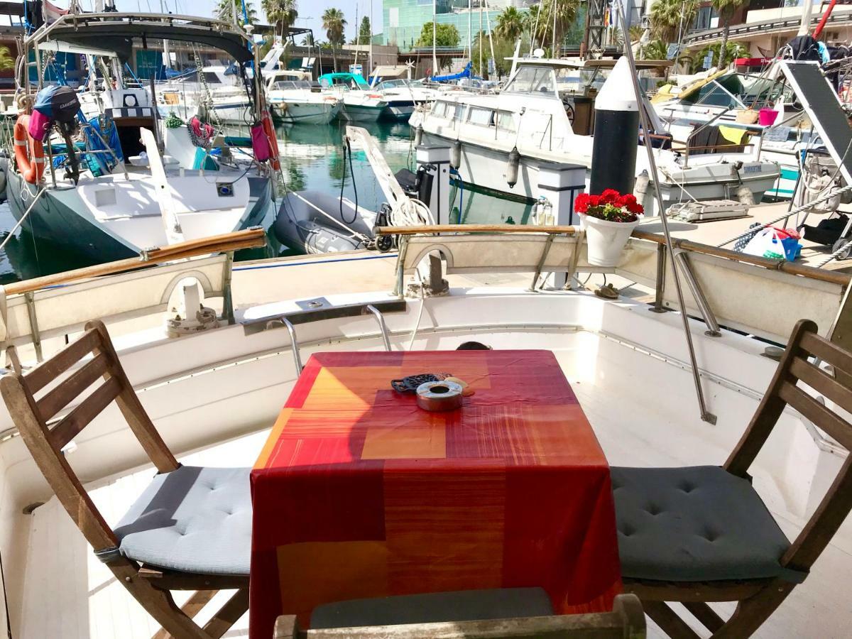 Hotel BoatsBreakfast Yacht Barcelona Sant Adria de Besos Exterior foto