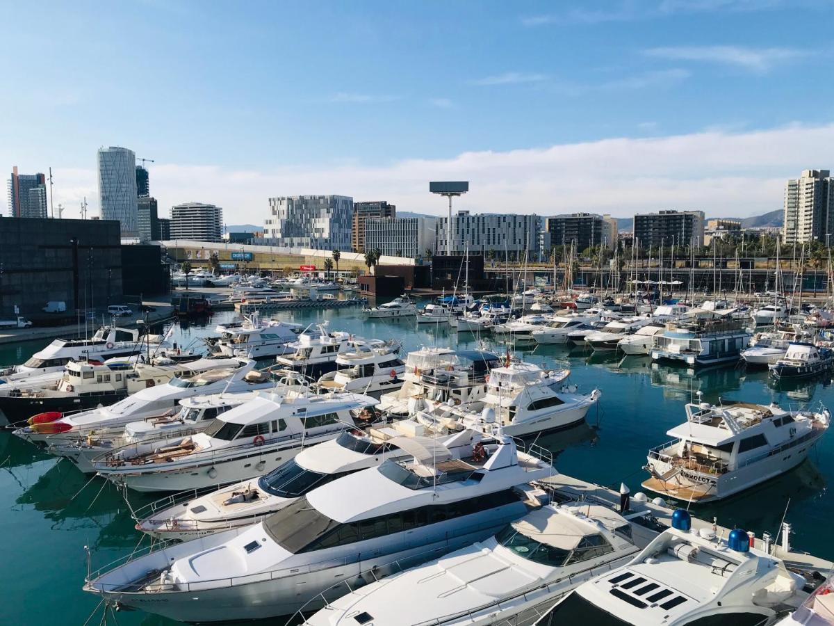 Hotel BoatsBreakfast Yacht Barcelona Sant Adria de Besos Exterior foto